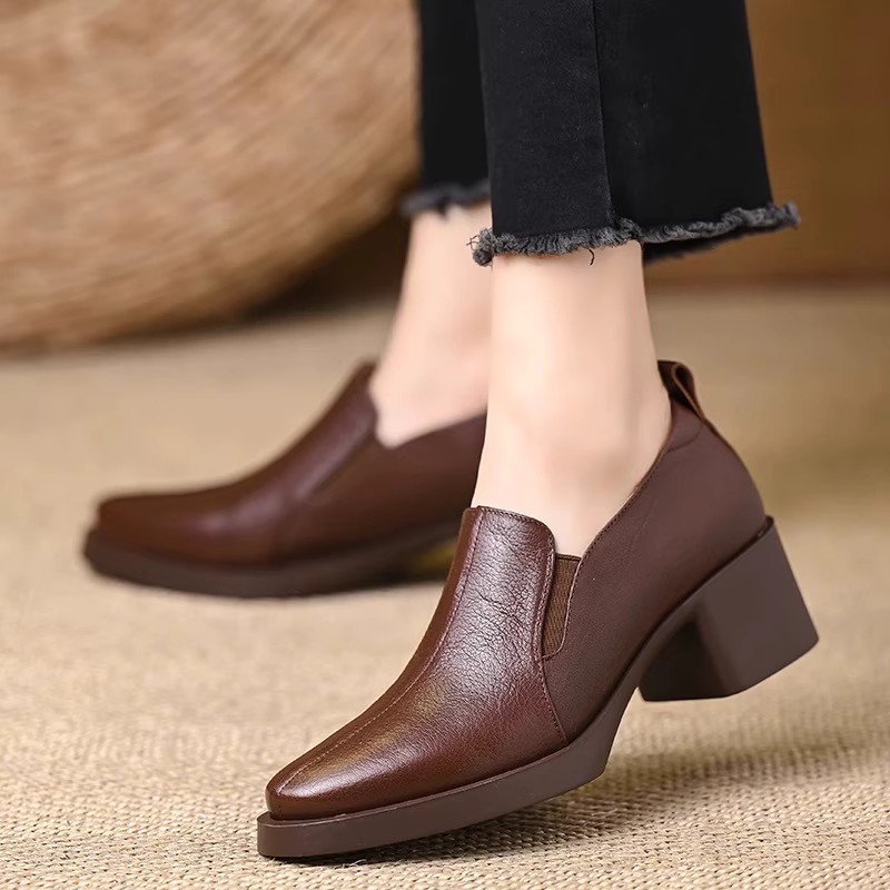 Women Fashion Trend 2025 - Zapatos de cuero para mujer 2025,