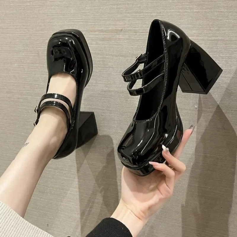 2025 Nueva laca de cuero para  - Women Fashion Trend 2025 reseña y precio